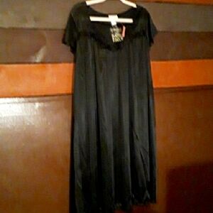 NWT XL Lati Fashion Intimates Collection Black Lace Lingerie Nightgown Vintage